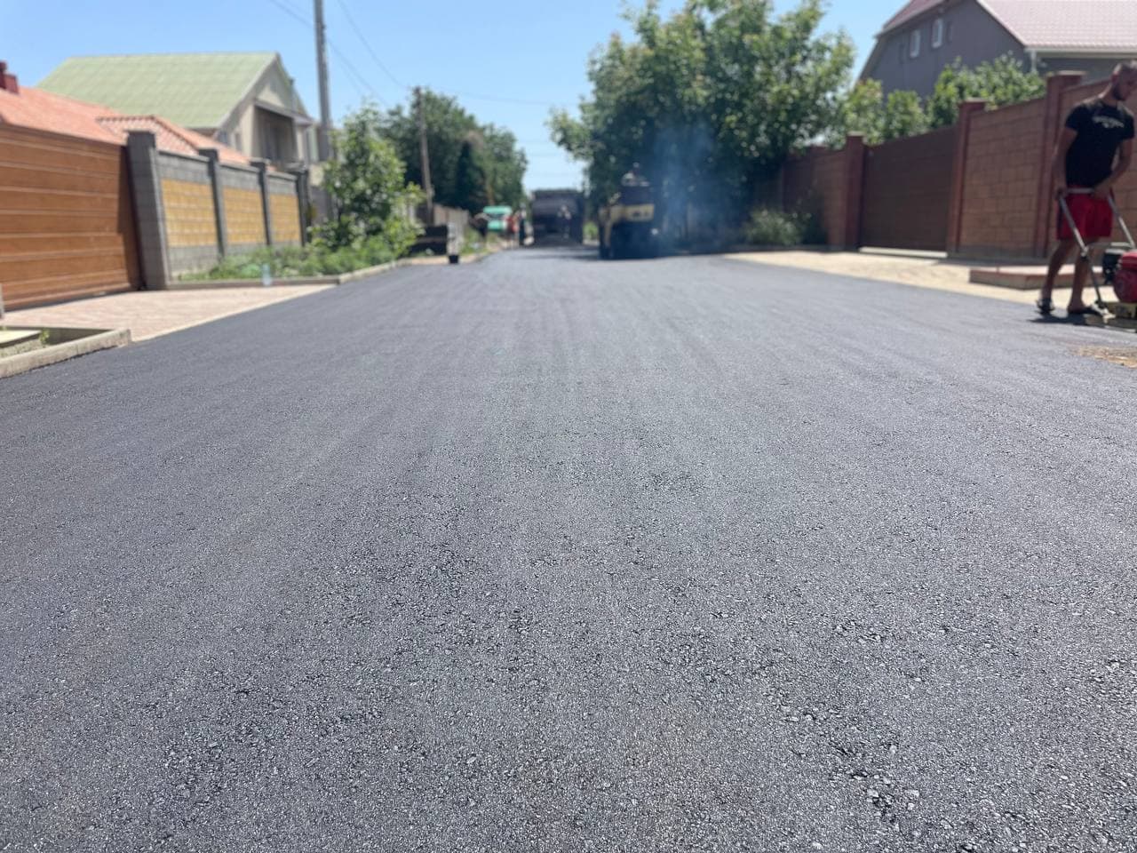 Фрезерование и укладка на трассе - фото 3